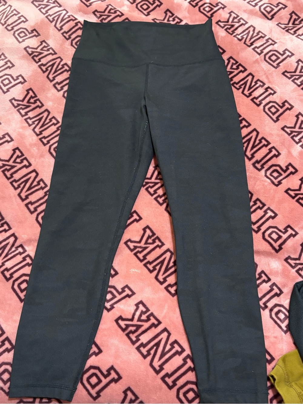 Black High-Rise Women’s Leggings